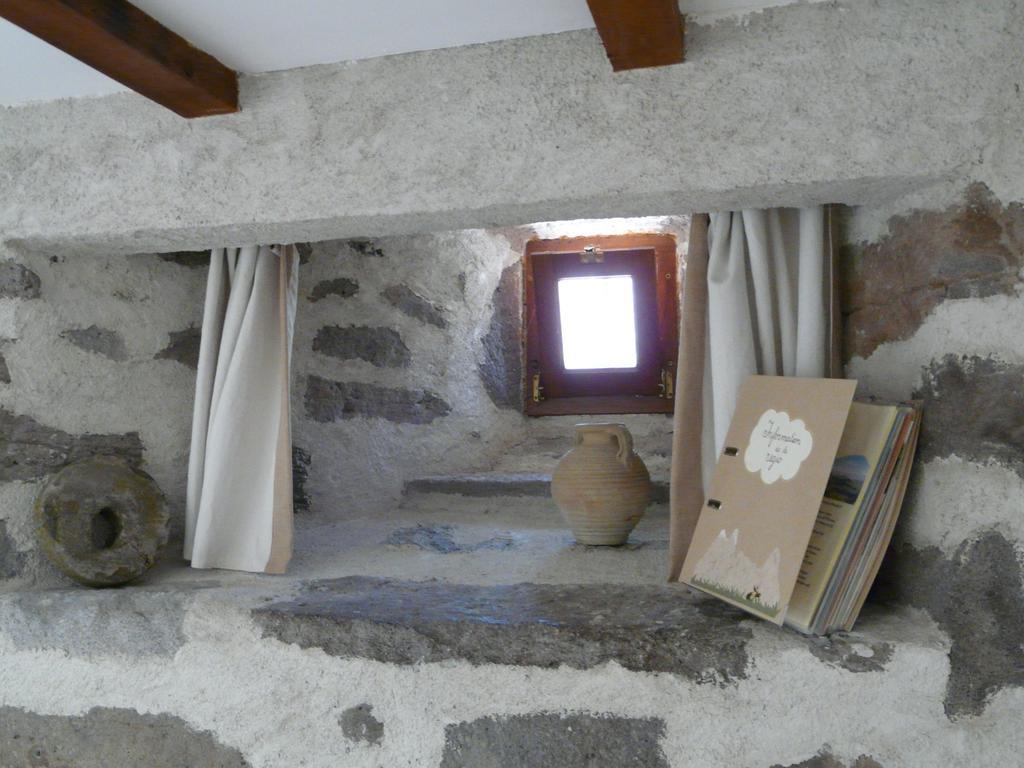Chambre D'Hotes Grange De La Bastide Laveissière Værelse billede